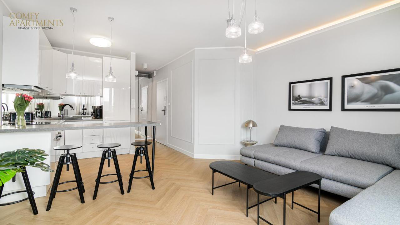 Comfy Apartments - Lux Old Town غدانسك المظهر الخارجي الصورة