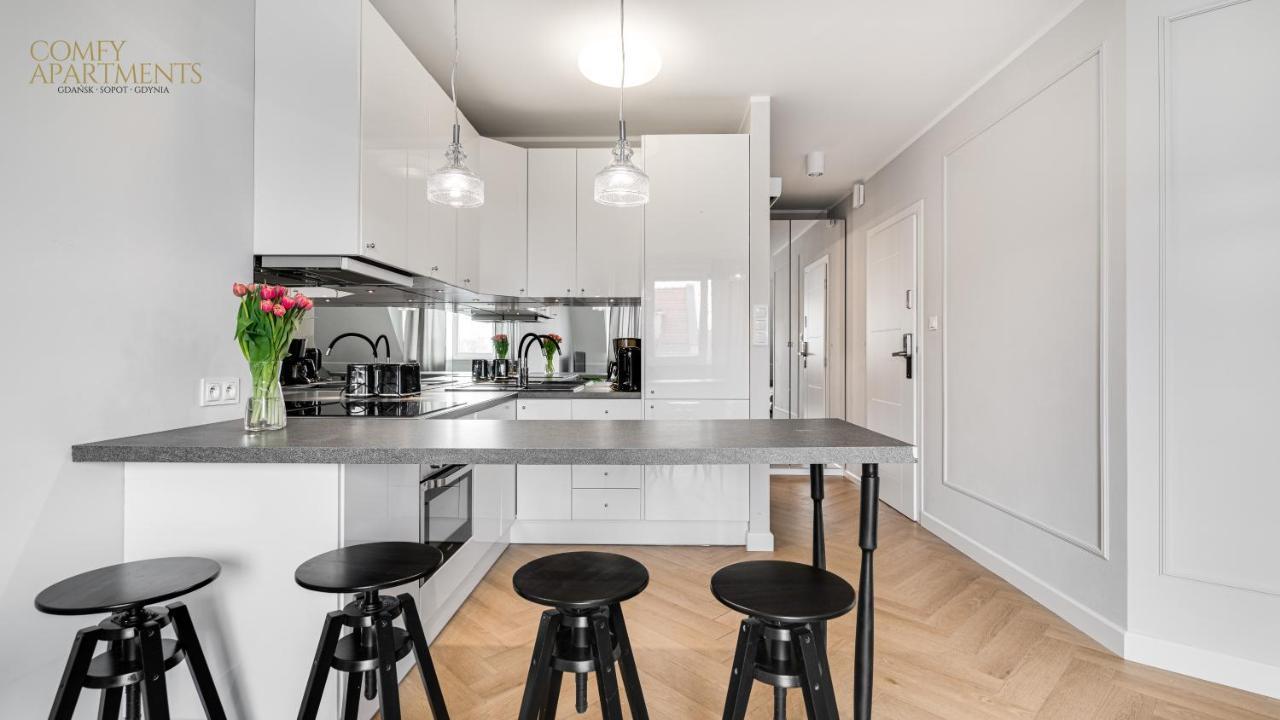 Comfy Apartments - Lux Old Town غدانسك المظهر الخارجي الصورة